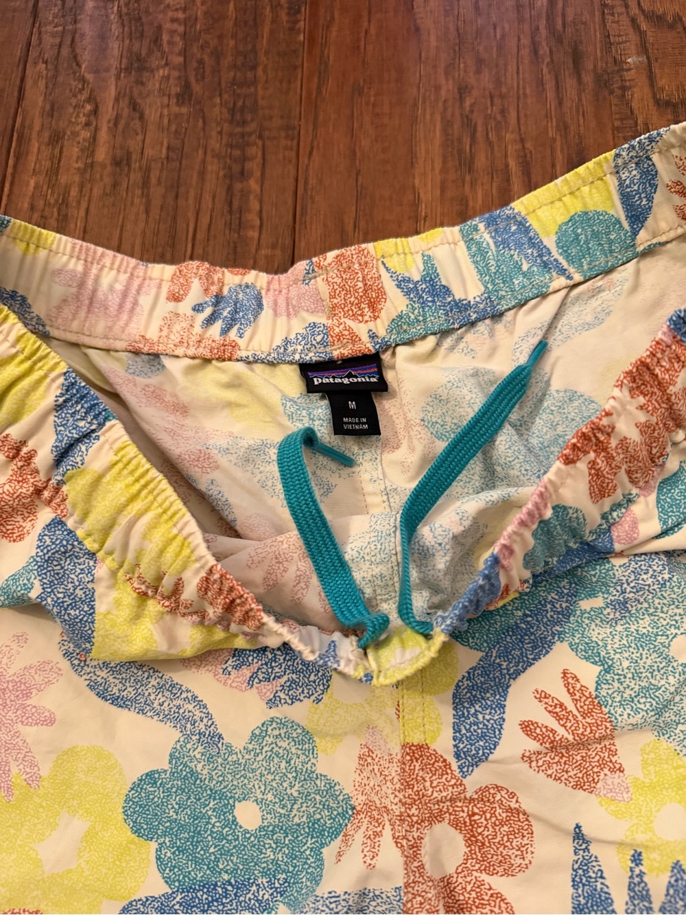Women’s Patagonia Barely Baggies Shorts - Picture 6 of 14